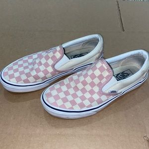 WOMENS 7.5 CHECKERED PINK SLIP ON VANS
